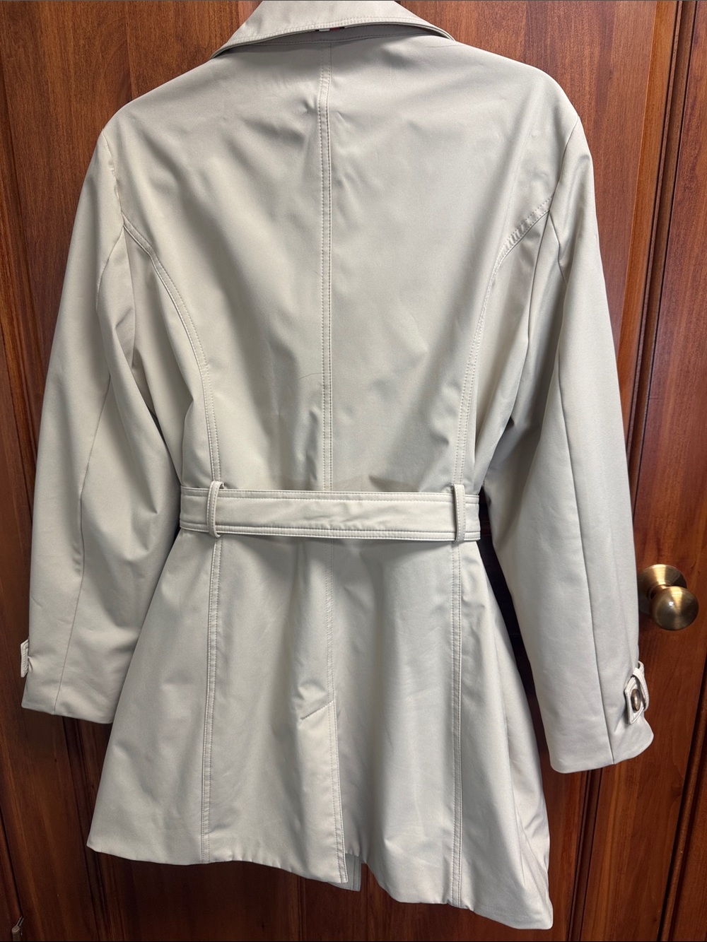 Tommy Hilfiger Cream Double-Breasted Trench Coat with Belt - Picture 5 of 8